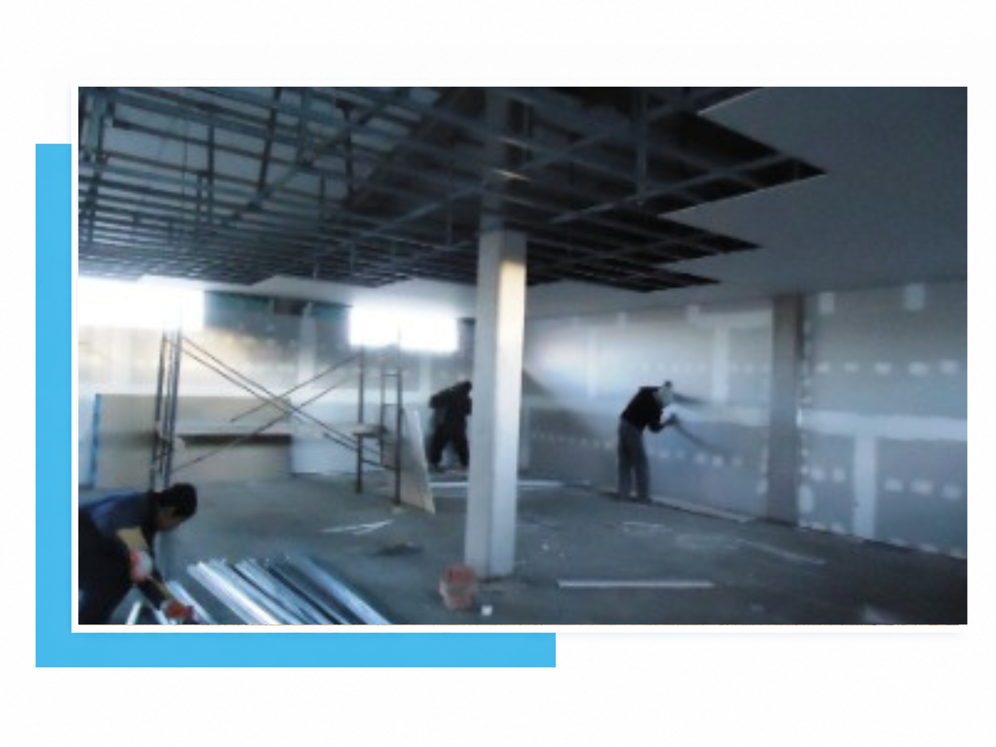 REVESTIMIENTO CON DRYWALL PARA EL FRIAJE EN CUARTEL CHALLAPALCA – EJERCITO DEL PERU.